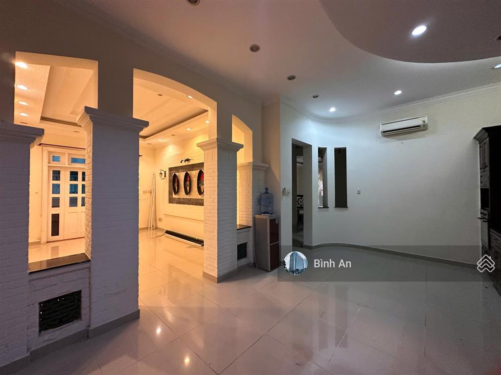 Nhà đường hồ biểu chánh, diện tích 12x20m, trệt 2 lầu cho thuê