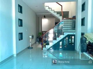 Bán nhà đường nguyễn văn lượng diện tích 4x18m trệt 2 lầu