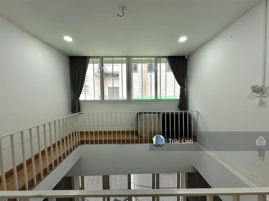 Bán nhà đường nguyễn văn công diện tích 4,5x18m trệt 2 lầu
