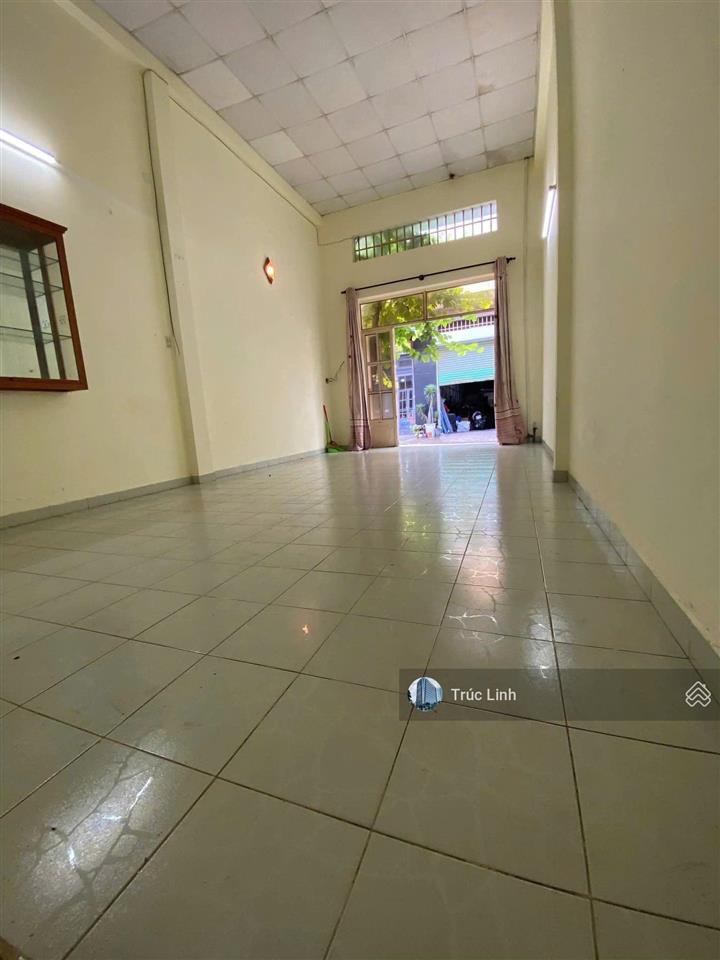 Bán nhà đường dương quảng hàm diện tích 4x15m trệt lửng
