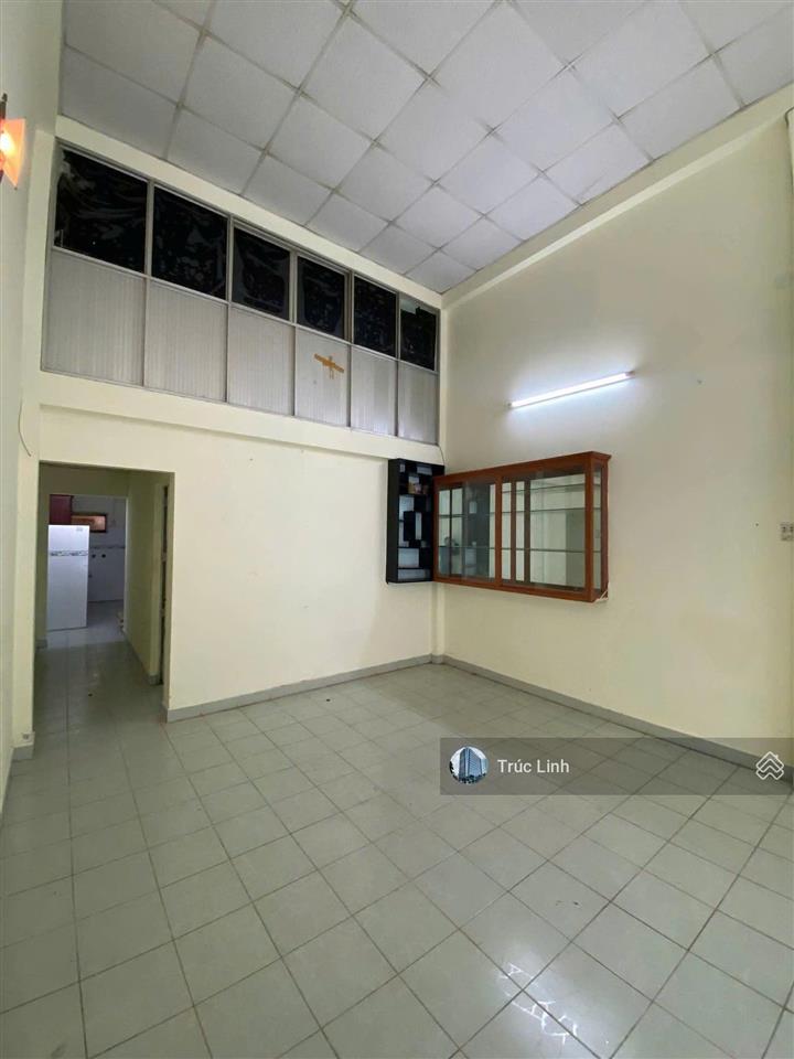 Bán nhà đường dương quảng hàm diện tích 4x15m trệt lửng