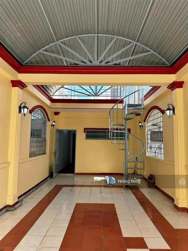 Bán nhà đường quang trung, diện tích 4,5x15m, trệt 2 lầu
