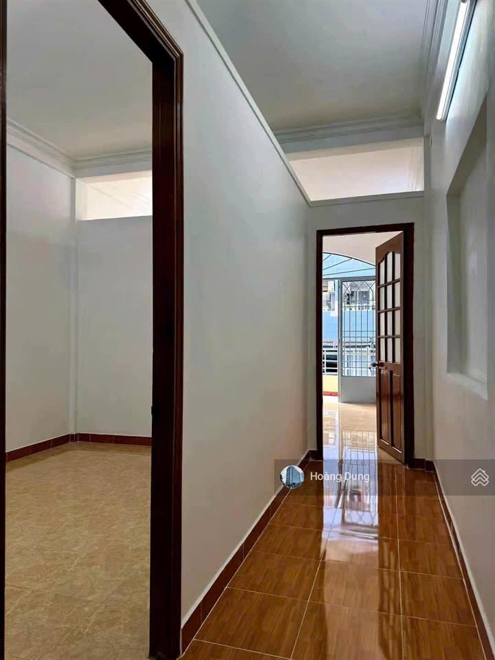 Bán nhà đường quang trung, diện tích 4,5x15m, trệt 2 lầu
