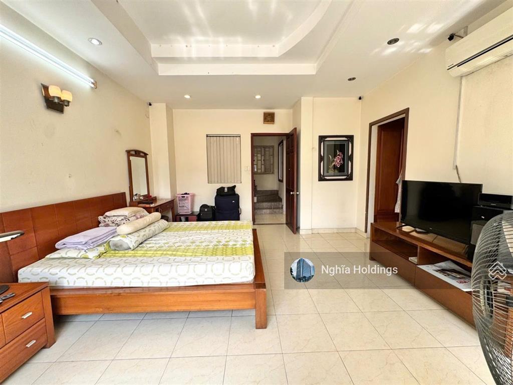 Bán nhà mặt tiền đường yên thế diện tích 6x18m trệt 2 lầu