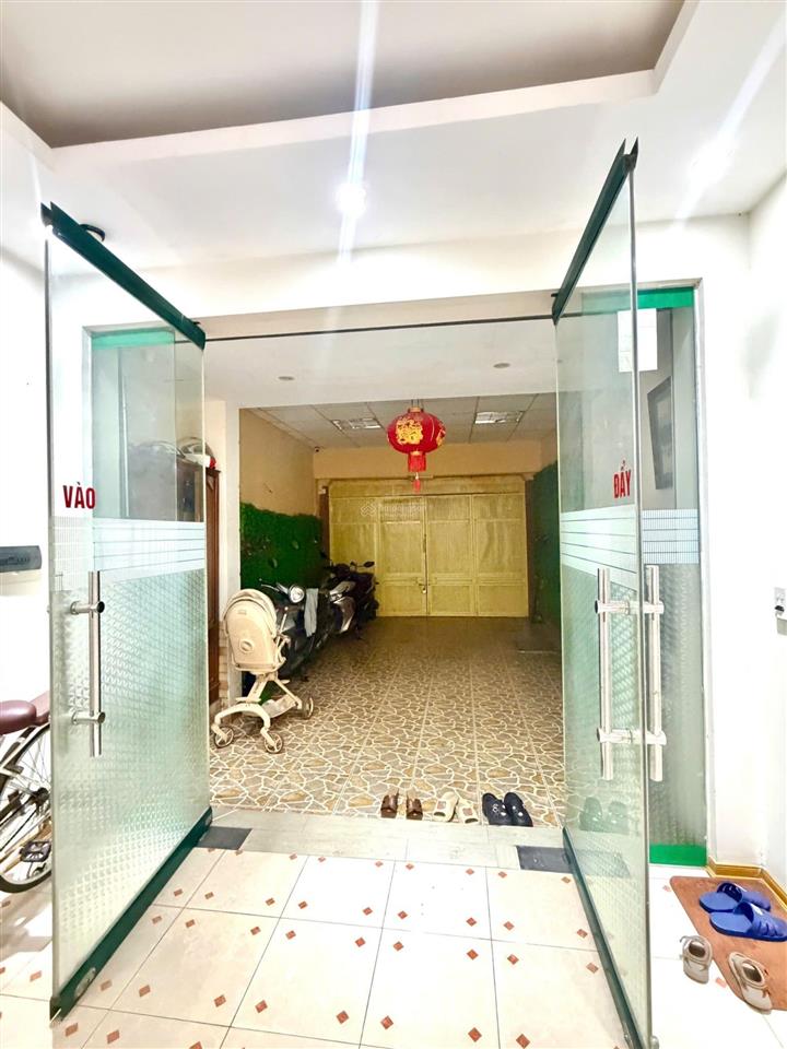 Cho thuê nhà đặng tiến đông  96m²  ô tô tránh  phù hợp vp/kinh doanh