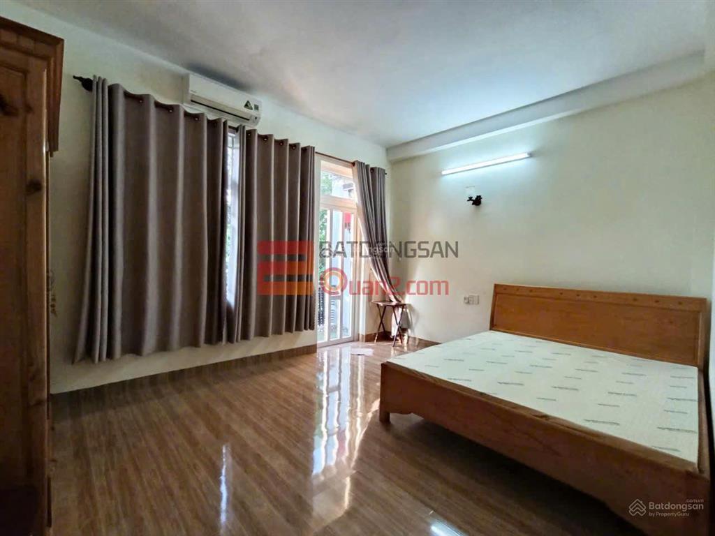 Cho thuê 8 căn nhà giá từ 20tr  50tr làm văn phòng công ty kết hợp kinh doanh & ở gia đình