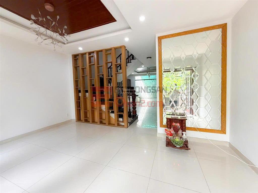 Cho thuê 8 căn nhà giá từ 20tr  50tr làm văn phòng công ty kết hợp kinh doanh & ở gia đình