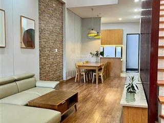 Cho thuê 8 căn nhà giá từ 20tr  50tr làm văn phòng công ty kết hợp kinh doanh & ở gia đình