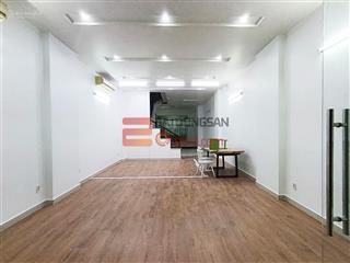 Siêu phẩm 2 mặt tiền  nhà riêng làm văn phòng kết hợp ở  vỉa hè đậu 40 xe máy  trệt, 3 lầu