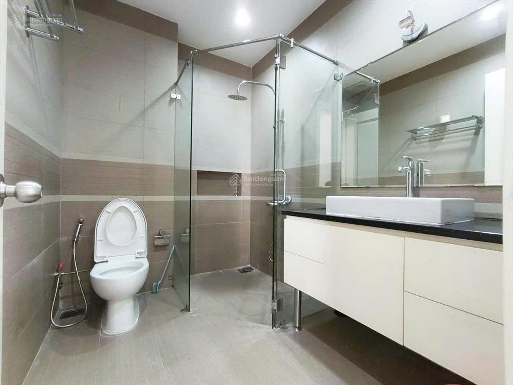 Hiếm!! biệt thự hồ cá koi độc lạ  3pn full nội thất  giá 63tr/th