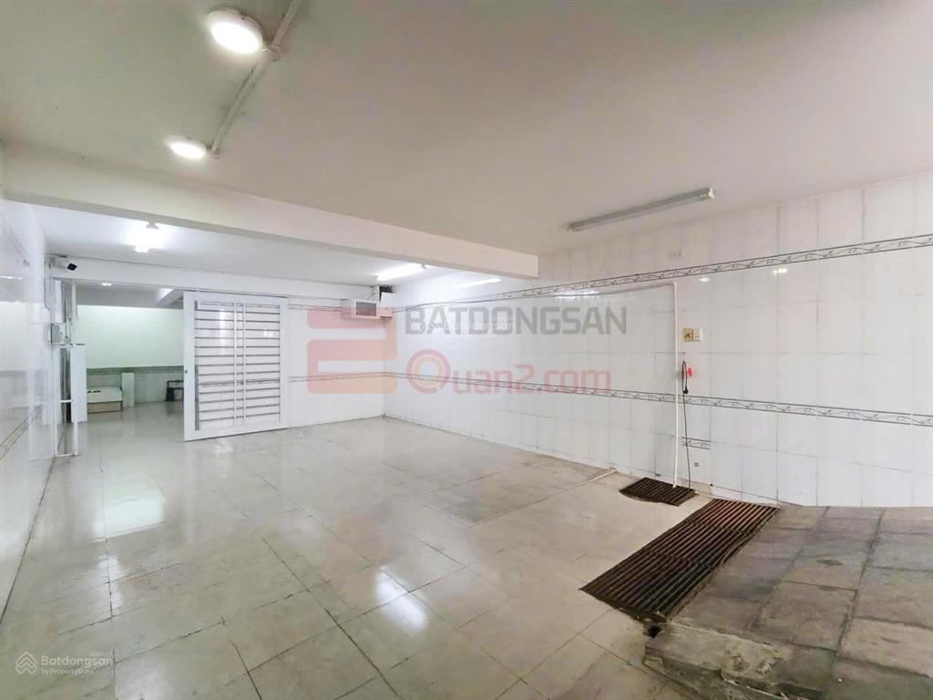 Cho thuê nhà vị trí đẹp, có hầm xe + 5 tầng  làm văn phòng, spa, kinh doanh & kết hợp ở