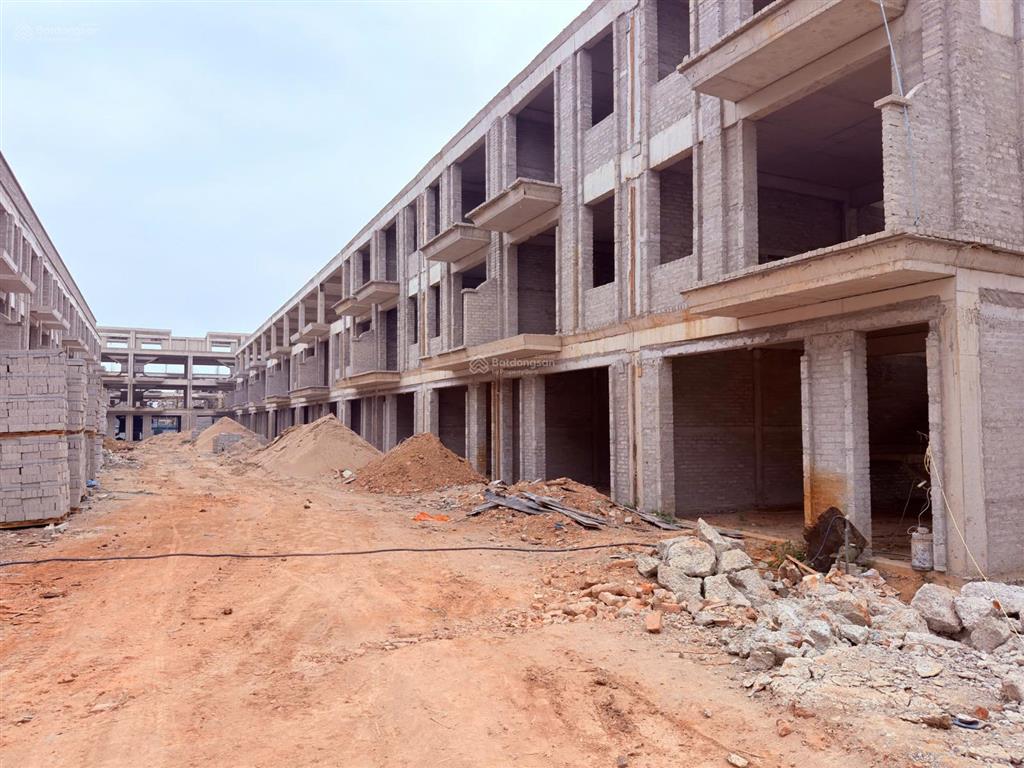 Bán 2 căn đơn/song lập hud mê linh trục đường 24m vị trí đẹp hiếm giá tốt chính chủ 0961 863 ***