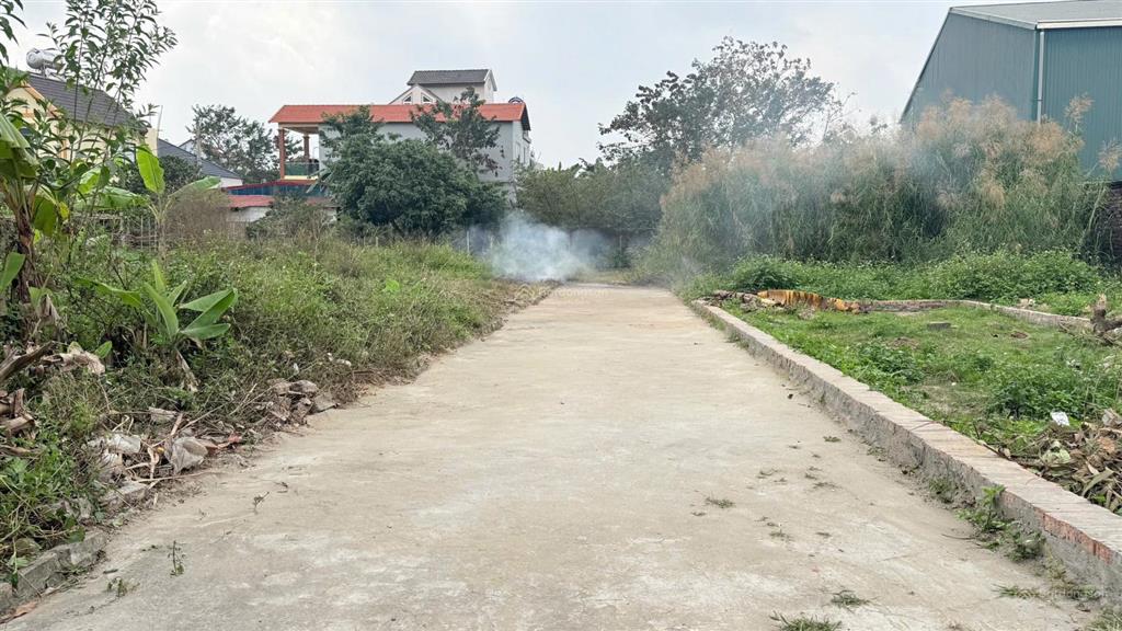 Bán lô đất trung tâm thanh lâm mê linh nay là quang minh giá 3,5 tỷ.  0961 863 ***