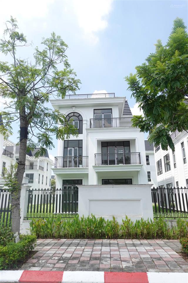 Bán gấp biệt thự đơn lập 375m hud mê linh