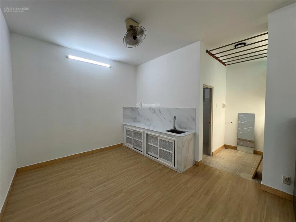 Bán gấp chung cư thang bộ 5 tầng thái thuận 72m2, 2pn, 2wc giá 3,7 tỷ