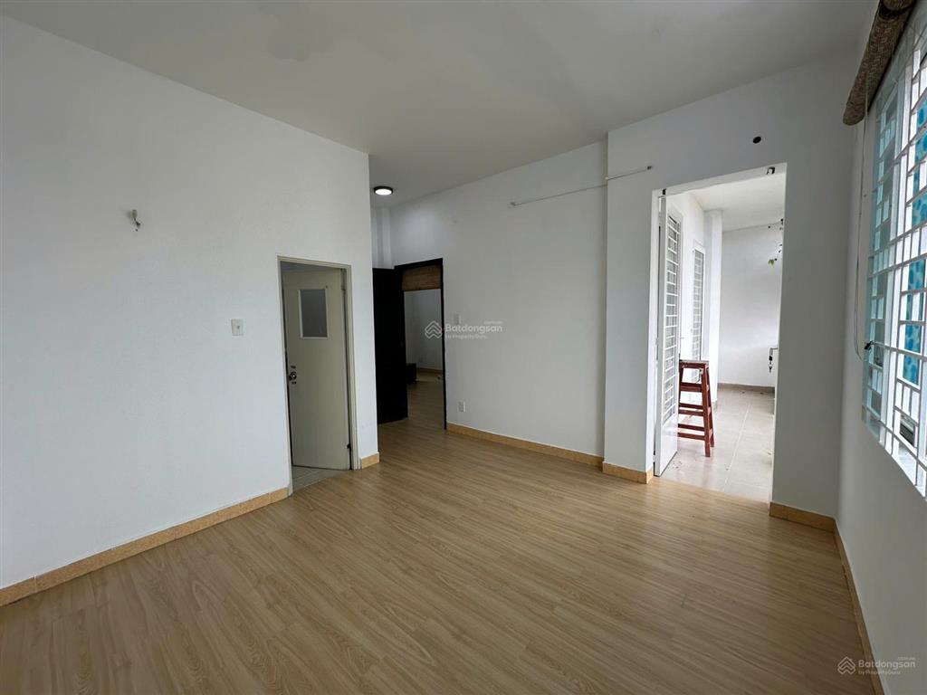 Bán gấp chung cư thang bộ 5 tầng thái thuận 72m2, 2pn, 2wc giá 3,7 tỷ