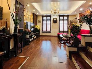 Bán nhà thụy khuê 40m2 x 6 tầng ngõ thông , trước nhà 4m , dân xây giá 9 tỷ x