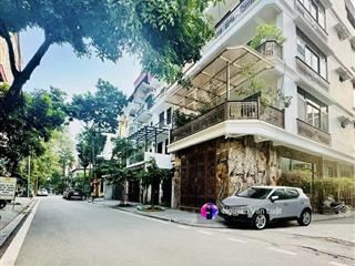 Tôi bán nhà hoàng quốc việt 85m2 x 6 tầng trước nhà 10m, kinh doanh, mở văn phòng