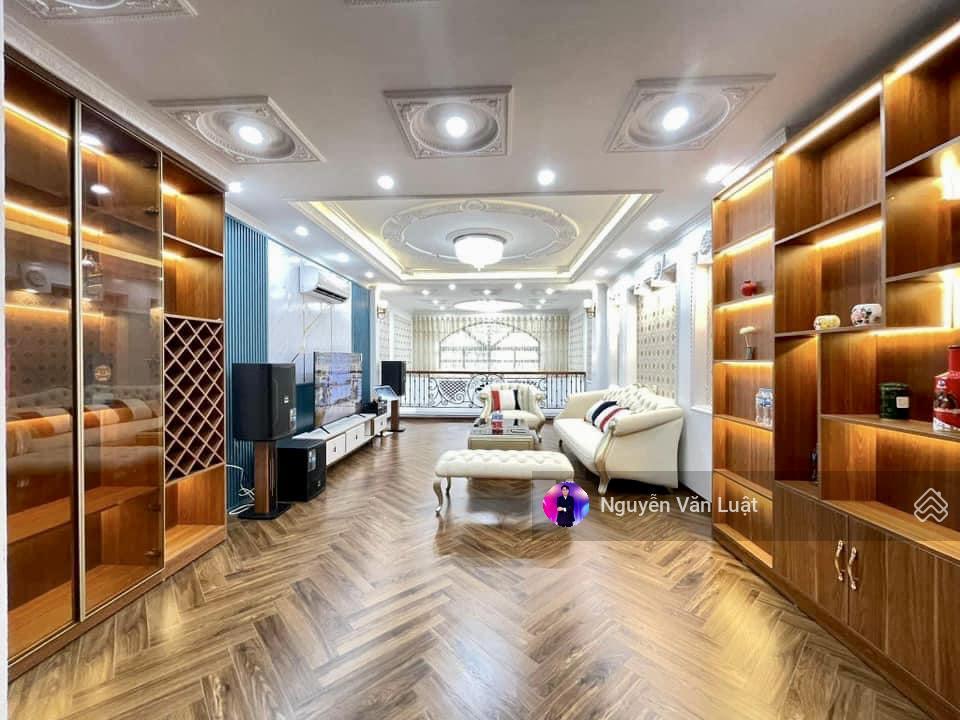 Bán nhà xuân đỉnh 46m2 x 6 tầng, ngõ thông, trước nhà 4m ô tô đỗ cửa, gần sát mặt phố