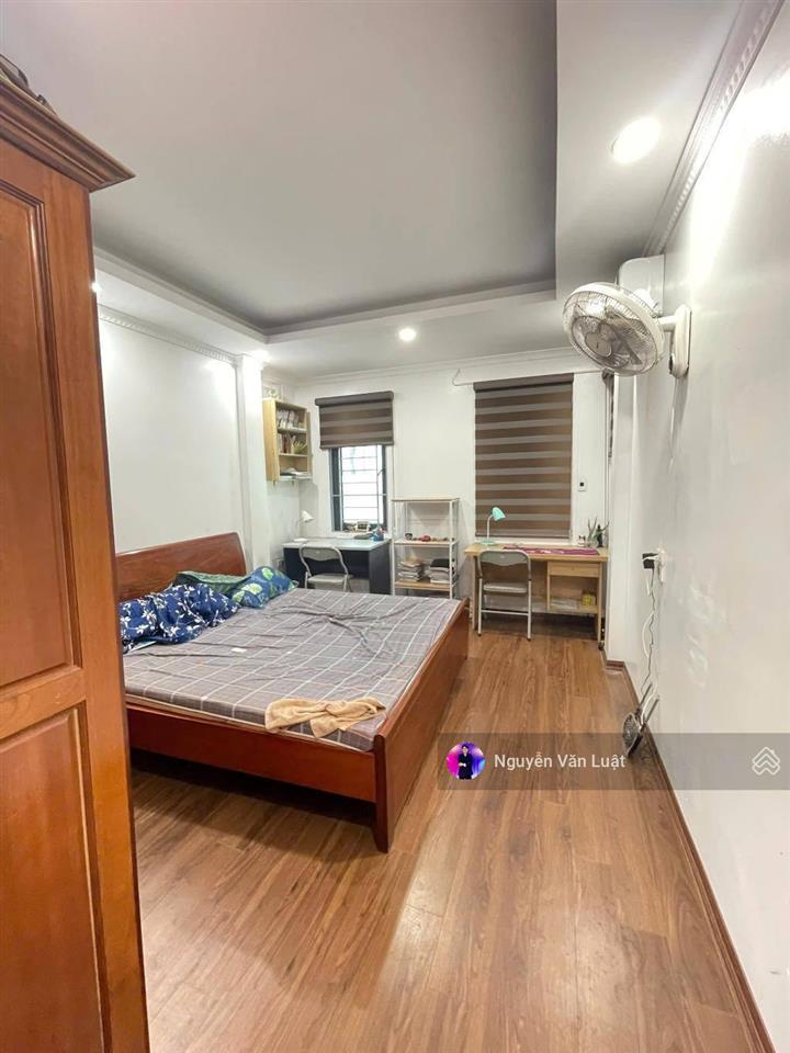 Bán nhà ngọc hà 40m2 x 5 tầng, ngõ thông gần sát mặt phố cách 30m ra lăng bác hồ chỉ 9 tỷ