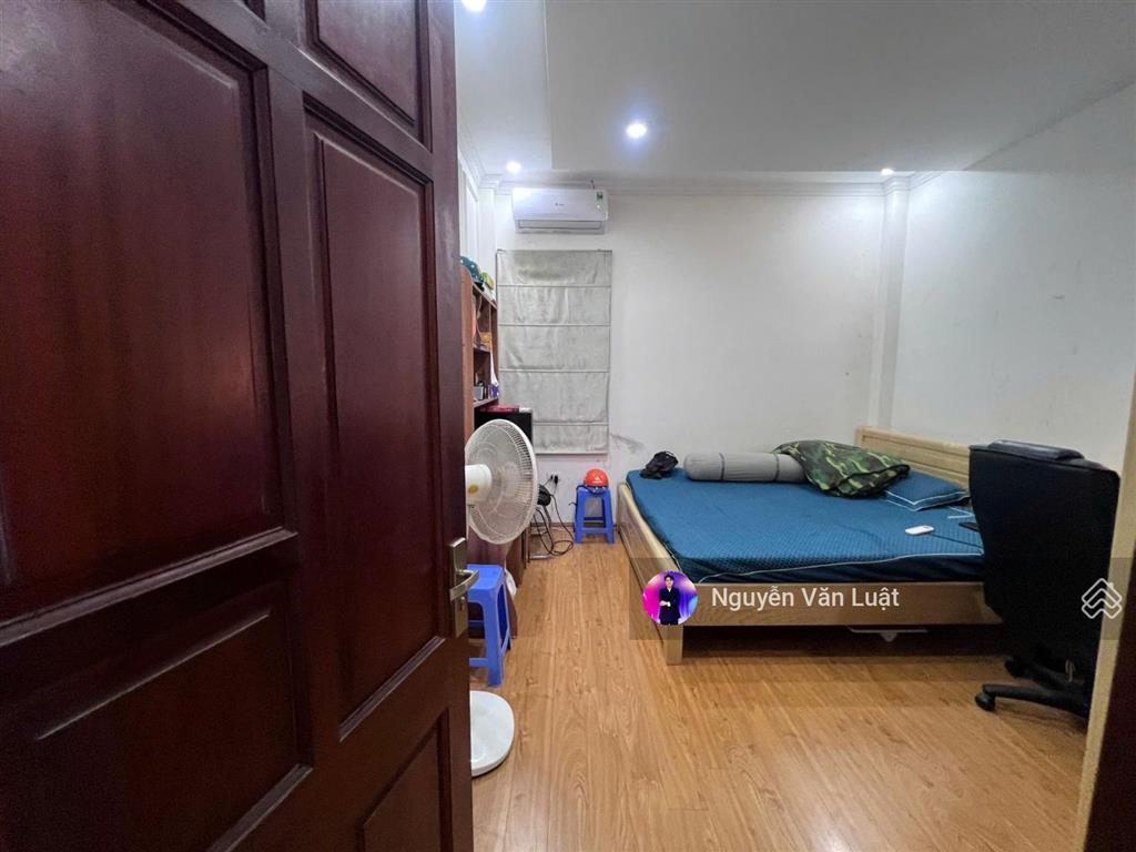 Nhà dân trần thái tông 48,9m2 x 5 tầng, ngõ rộng 3m5, cách phố 30m, sát công viên cầu giấy