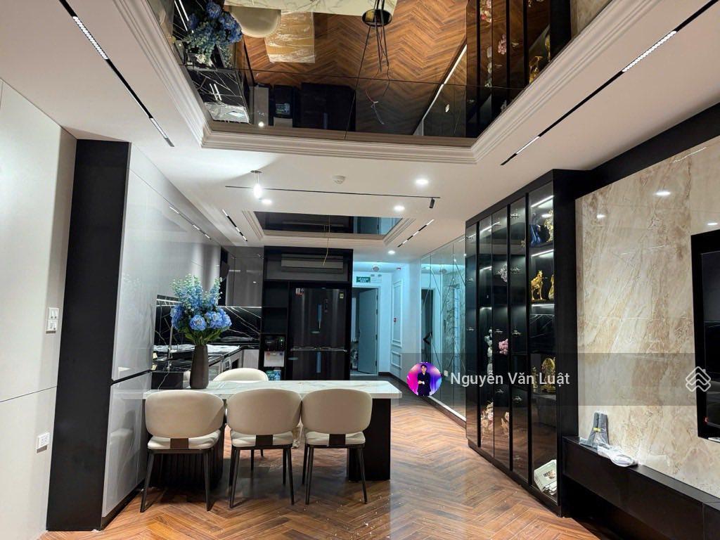 Bán nhà đội cấn 60m2 x 6 tầng, ngõ thông, ô tô tránh và đỗ cửa, xây mới, gần sát mặt phố