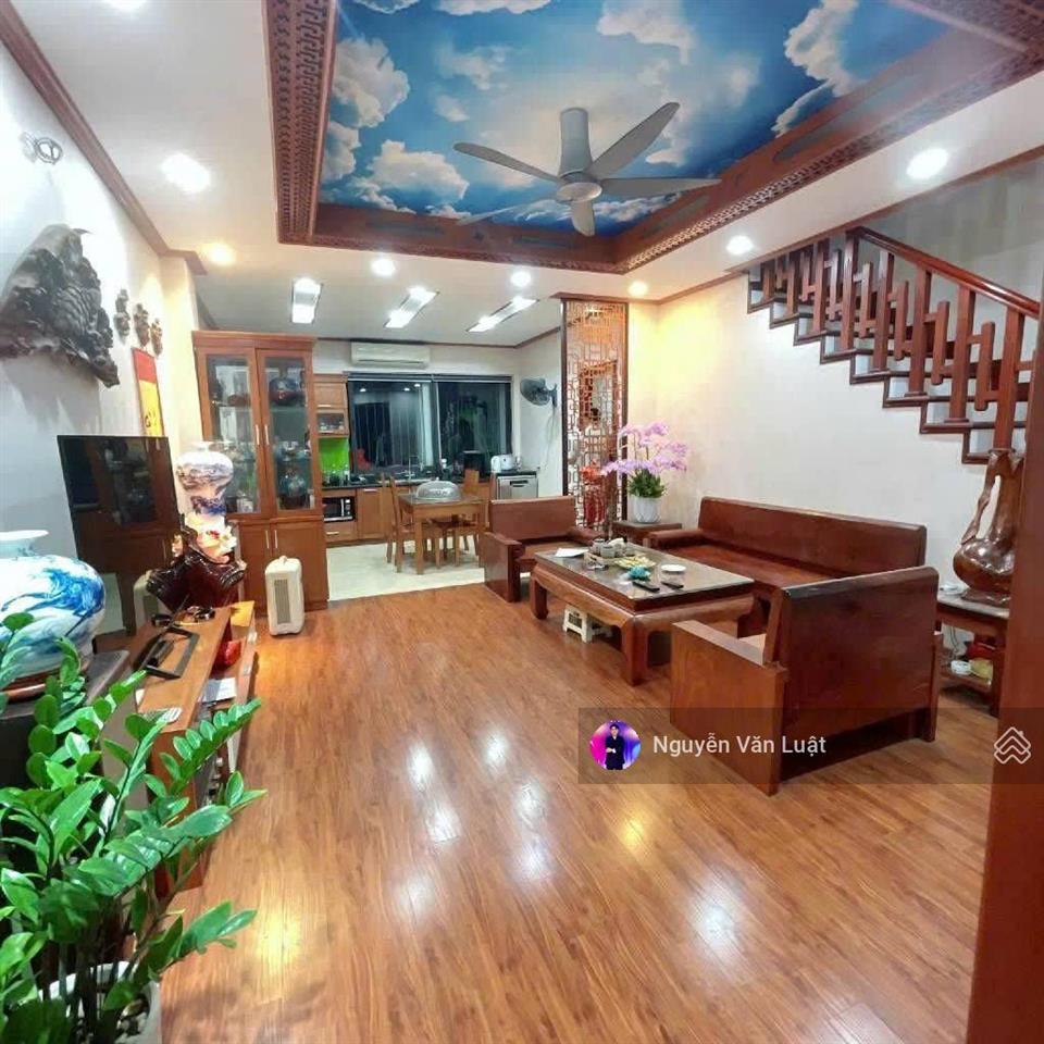 Giảm 300tr nhà hoàng hoa thám 48m2 x 5 tầng, lô góc trước nhà 3m thoáng trước sau cách 30m ra phố