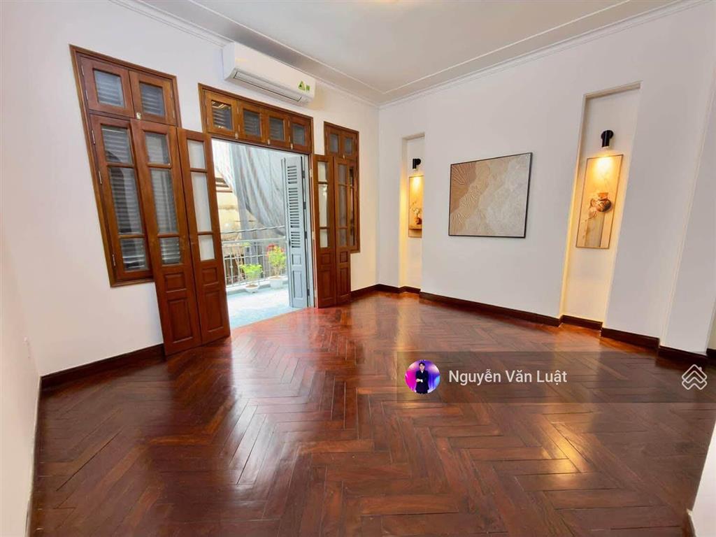 Giảm 300tr nhà hoàng hoa thám 48m2 x 5 tầng, lô góc trước nhà 3m thoáng trước sau cách 30m ra phố