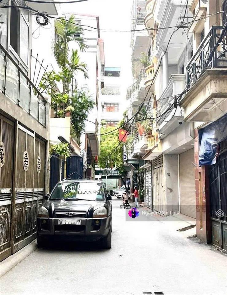 Bán nhà lạc long quân 42m2 x 6 tầng thang máy, trước nhà 3m5, lô góc, cách 40m ra phố, gần hồ tây