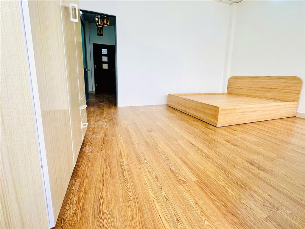 Bán nhà mt 82 trần quốc tuấn, p1, gò vấp. dt 4.4 x 16m. kc 4 tầng. giá 13 tỷ