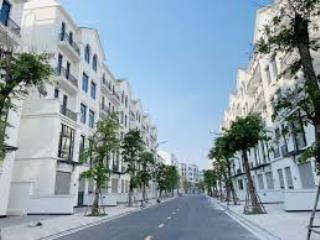 Chính chủ bán lại căn shophouse as898 đối diện công viên cây xanh, dt 63m2, giá 6,9 tỷ