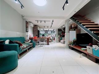 Thiện chí bán nhanh nhà bến vân đồn q.4  nhà 3 tầng sử dụng 170m2 giá chỉ 9ty4