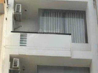 Chdv 30tr/tháng tôn thất thuyết p.3 q.4  5 tầng 8pn 9wc sử dụng 220m2  hiện hữu chỉ hơn 7tỷ