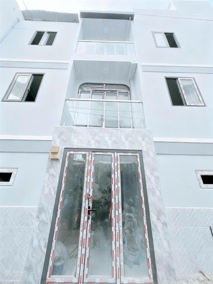 Nhà mới xây  căn góc hẻm xe hơi q.4  4 tầng lầu 6pn  bao pháp lý giá chủ 6ty490 tl