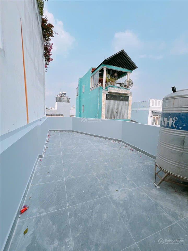 Nhà mới xây  căn góc hẻm xe hơi q.4  4 tầng lầu 6pn  bao pháp lý giá chủ 6ty490 tl