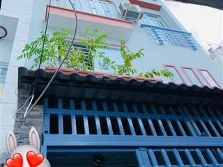 Bán nhà 5 tấm hoàng diệu p.6 q.4 chỉ 3ty3 chính chủ tl ( giá tốt cho đại gia đình