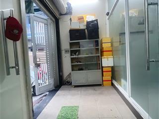 Bán nhà 4 tấm đúc p.xóm chiếu  7pn  dtsd 210m2