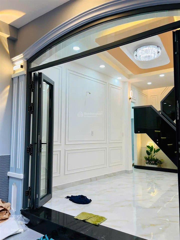 Chủ ngộp cần bán nhà đẹp 2 tấm dts 39m2 hiện hữu chỉ 4ty150 còn tl