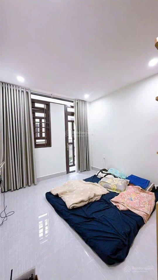 Chủ gấp bán nhà mới 4 tầng đúc khu 20 thước hoàng diệu 3pn , 3wc , hẻm 4m chỉ 4ty9999