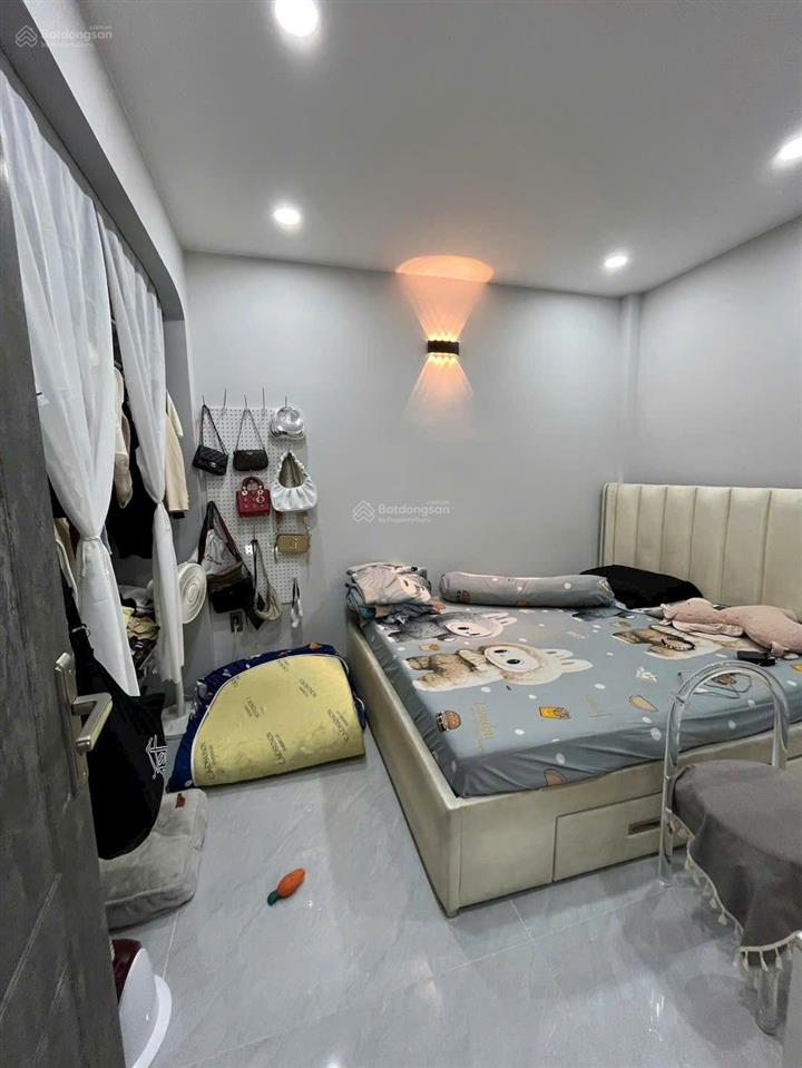 Bán nhà đẹp chủ tự thiết kế riêng  hẻm 4m5 dtsd 82m2