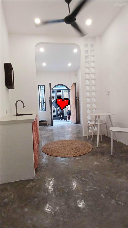 Bán nhà 3 tầng bến vân đồn q.4  hẻm 3m nhà mới 100% đúc