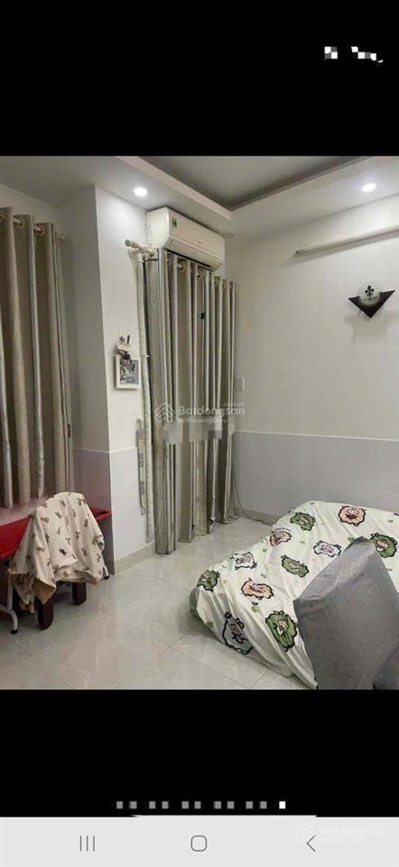 Bán nhà 3 tấm mặt tiền hẻm đoàn văn bơ  nhà đúc thật chính chủ giá 3ty490