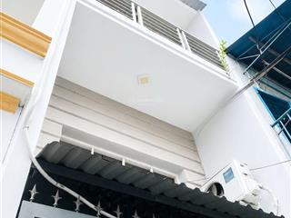 Bán nhà 5 tấm đúc 3pn + sân thượng chỉ 3ty190 bank cho vay hơn 2tỷ