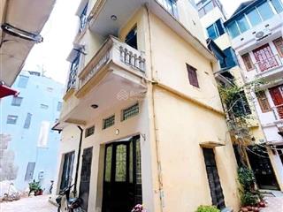 Thụy khuê 30m² ngay sát hồ tây, mạn lăng bác, căn góc xịn.