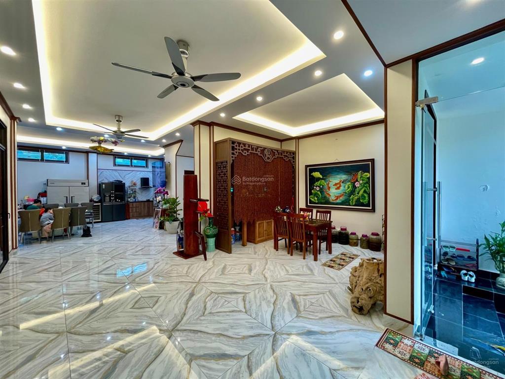 Chủ nhà biệt thự đốc ngữ 141m²  2 slot đỗ xe riêng, an ninh khép kín