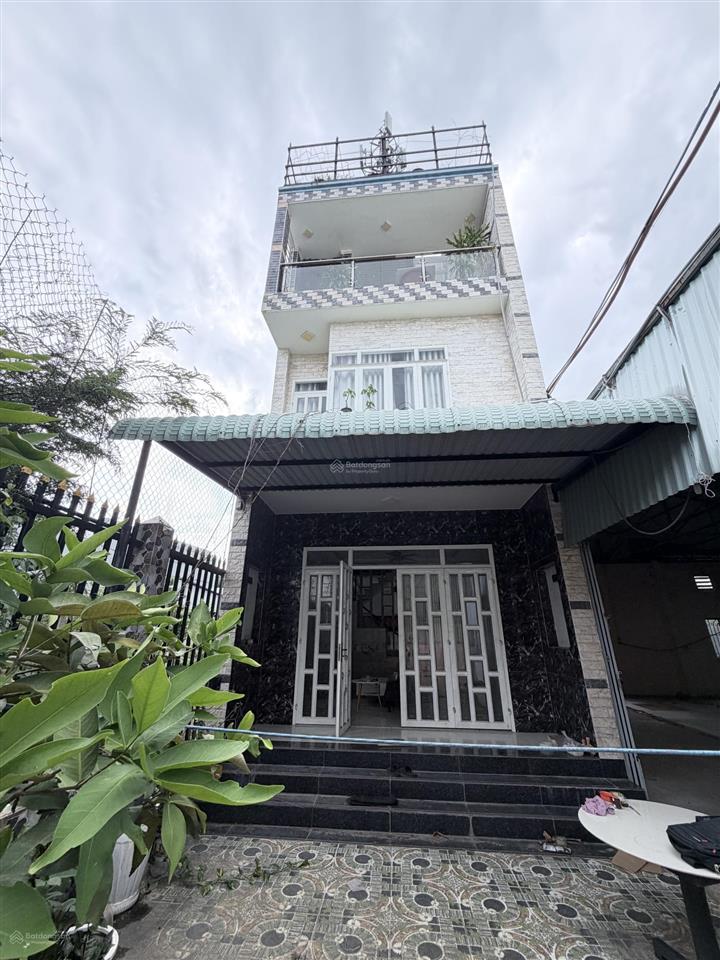 Cho thuê mặt bằng 1.500m (15x100m) mặt tiền hùng vương phước an, đồng nai