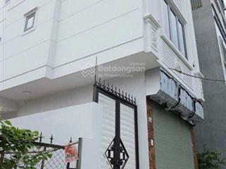 Chỉ hơn 6 t.ỷ nhà ngay ngã tư vân canh dt 35m2 5tầng lô góc mặt ngõ thoáng.