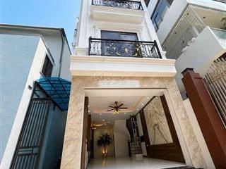 55m2 4tầng ngã tư nhổn lô góc2 thoáng  xây đơn lập.full nội thất, thoáng sáng, vf3 đỗ cửa.
