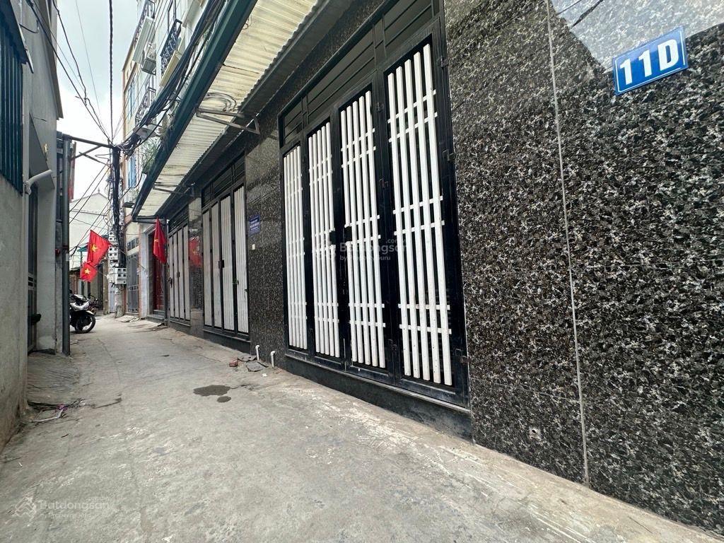 36m2.nhà 4 tầng nhỉnh 5tỷ gần ngã tư nhổn.mặt ngõ rộng, bao quy hoạch, bao ngập lụt, full nội thất