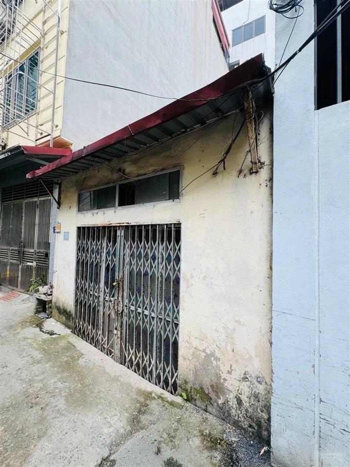 Bán đất tặng nhà c4 xuân phương nam từ liêm. 50m ra mặt đường trịnh văn bô